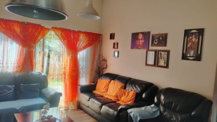 2 Bedroom Property for Sale in Navalsig Free State